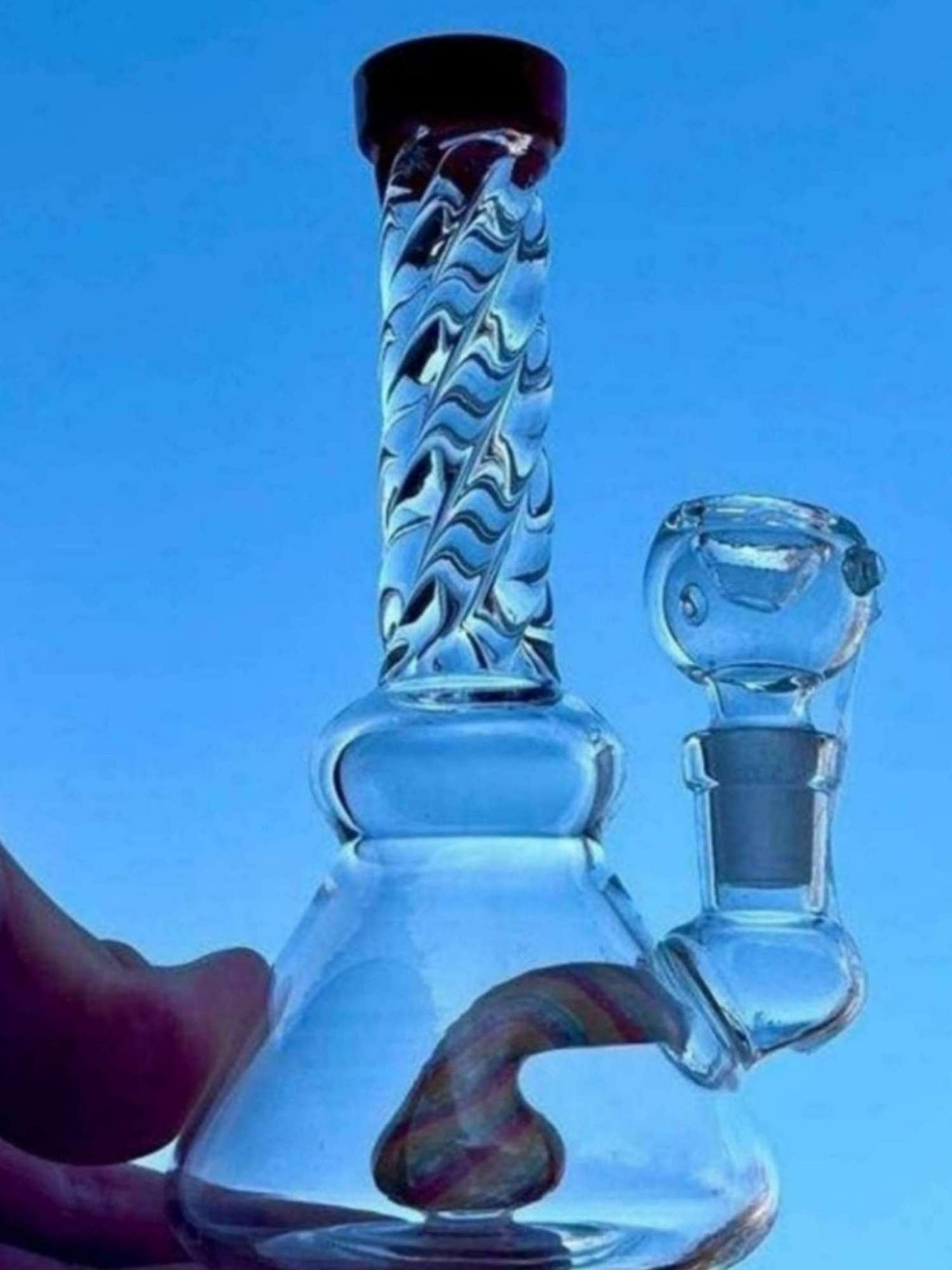 Preview pic of 6 Mini Glass Bong Rig