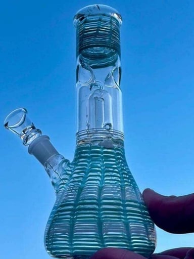 Preview pic of 8" Water Glass Bong Rig 