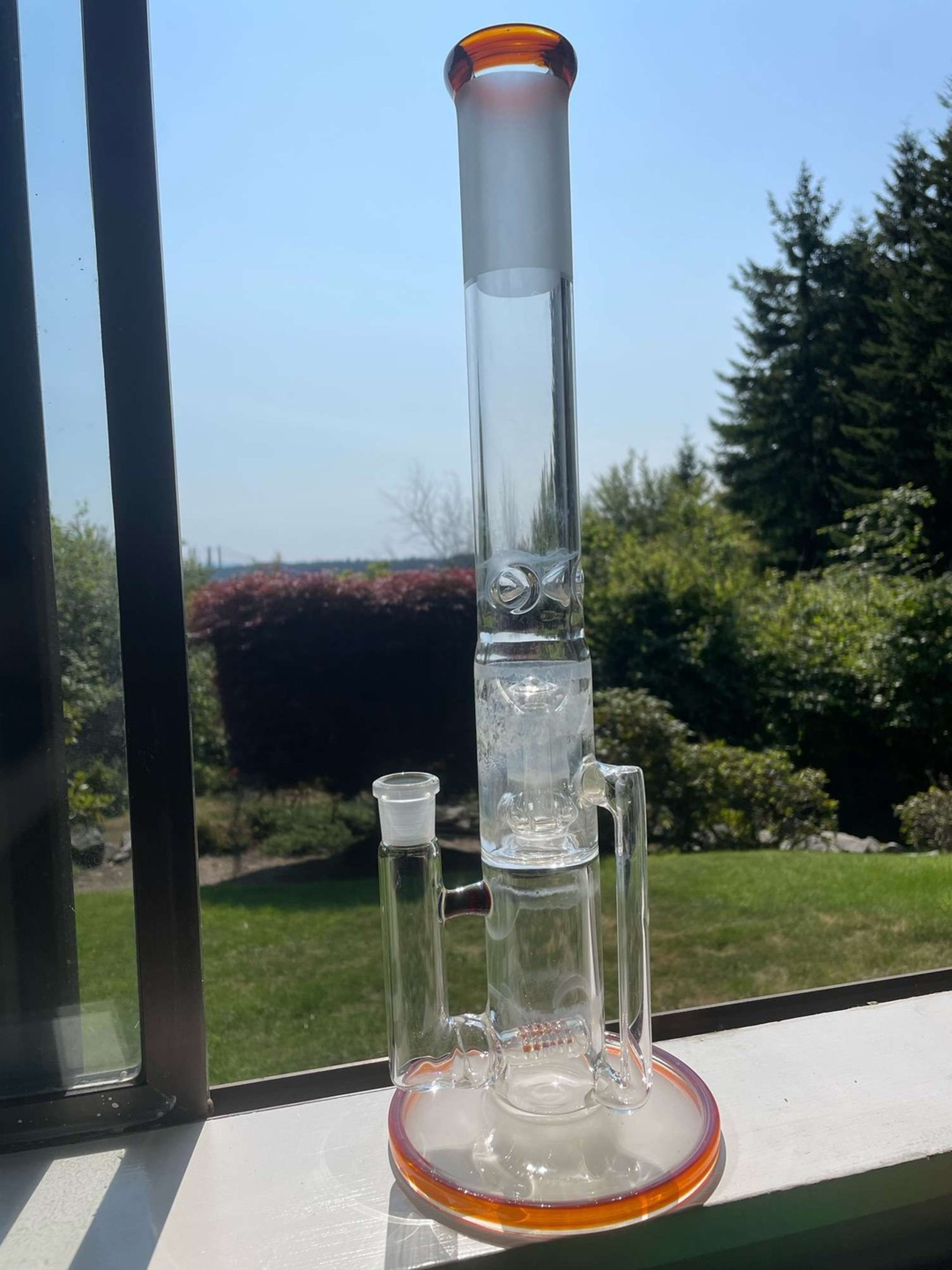 Vetro Glass AP in-line to circ with drain image 0