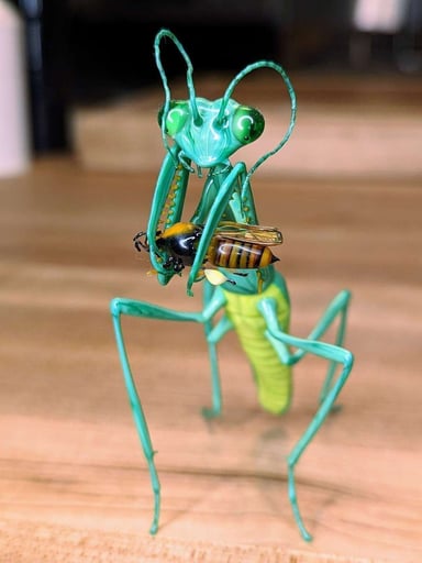 Preview pic of Vetropod - Wesley Fleming - Mantis with Bee Sculpture