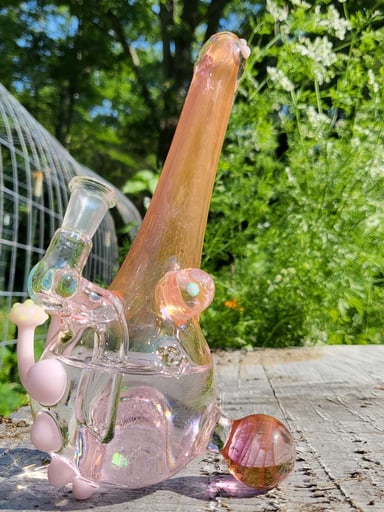 Preview pic of Pink & Gold