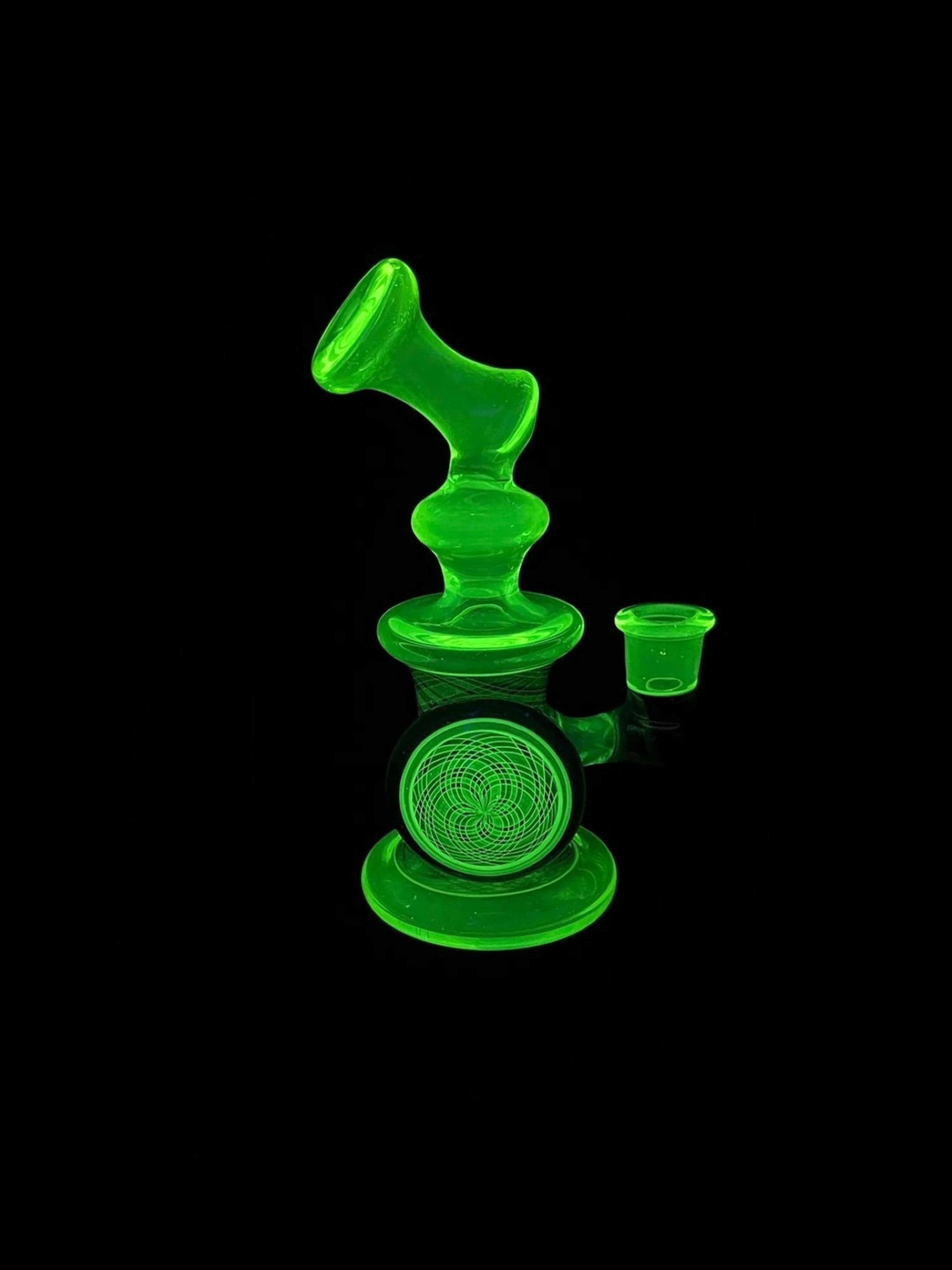 UV Illuminati Reticello Banger Hanger by Charlie Reynolds image 0