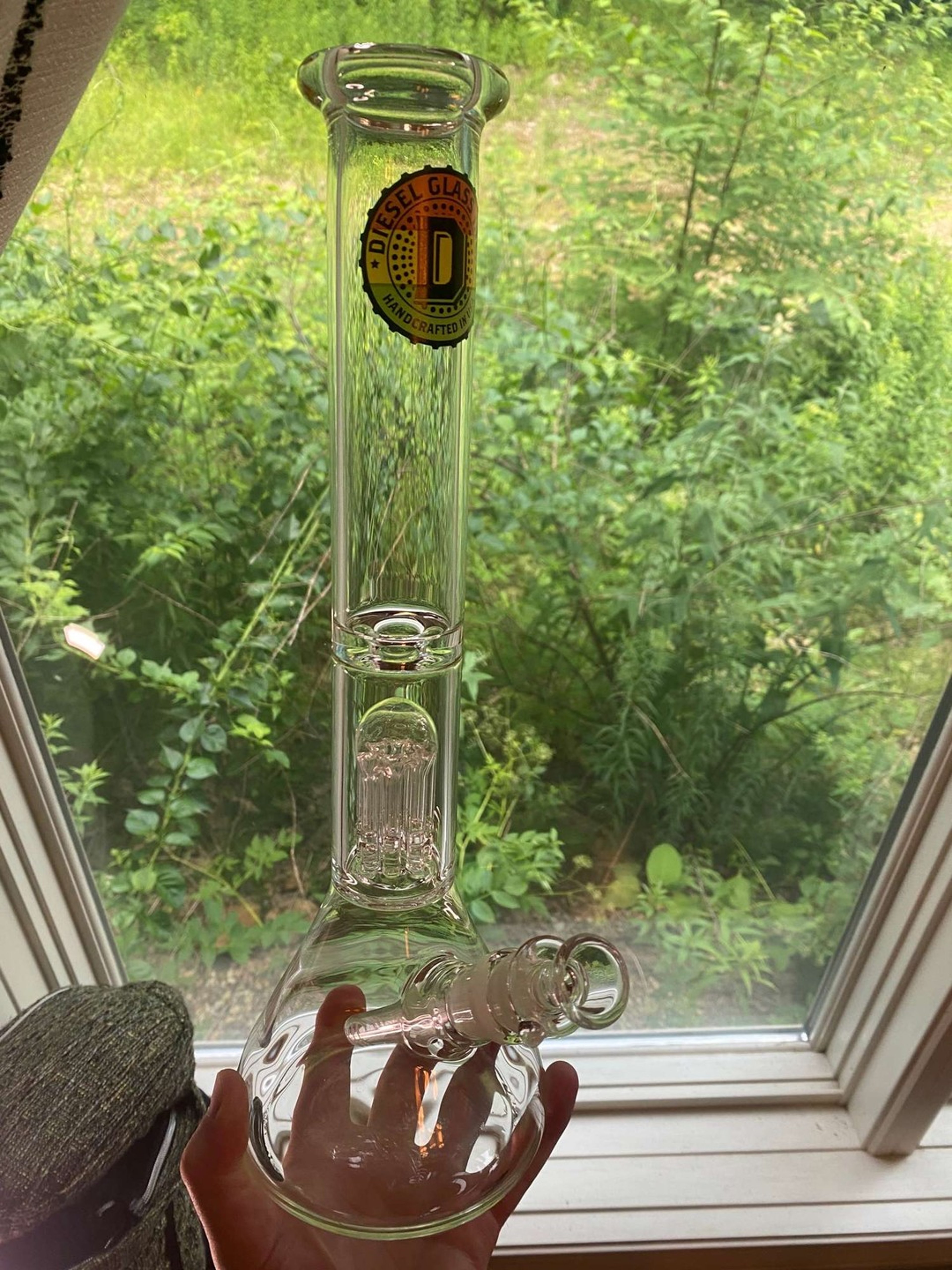 Preview pic of Diesel glass beaker 8 arm