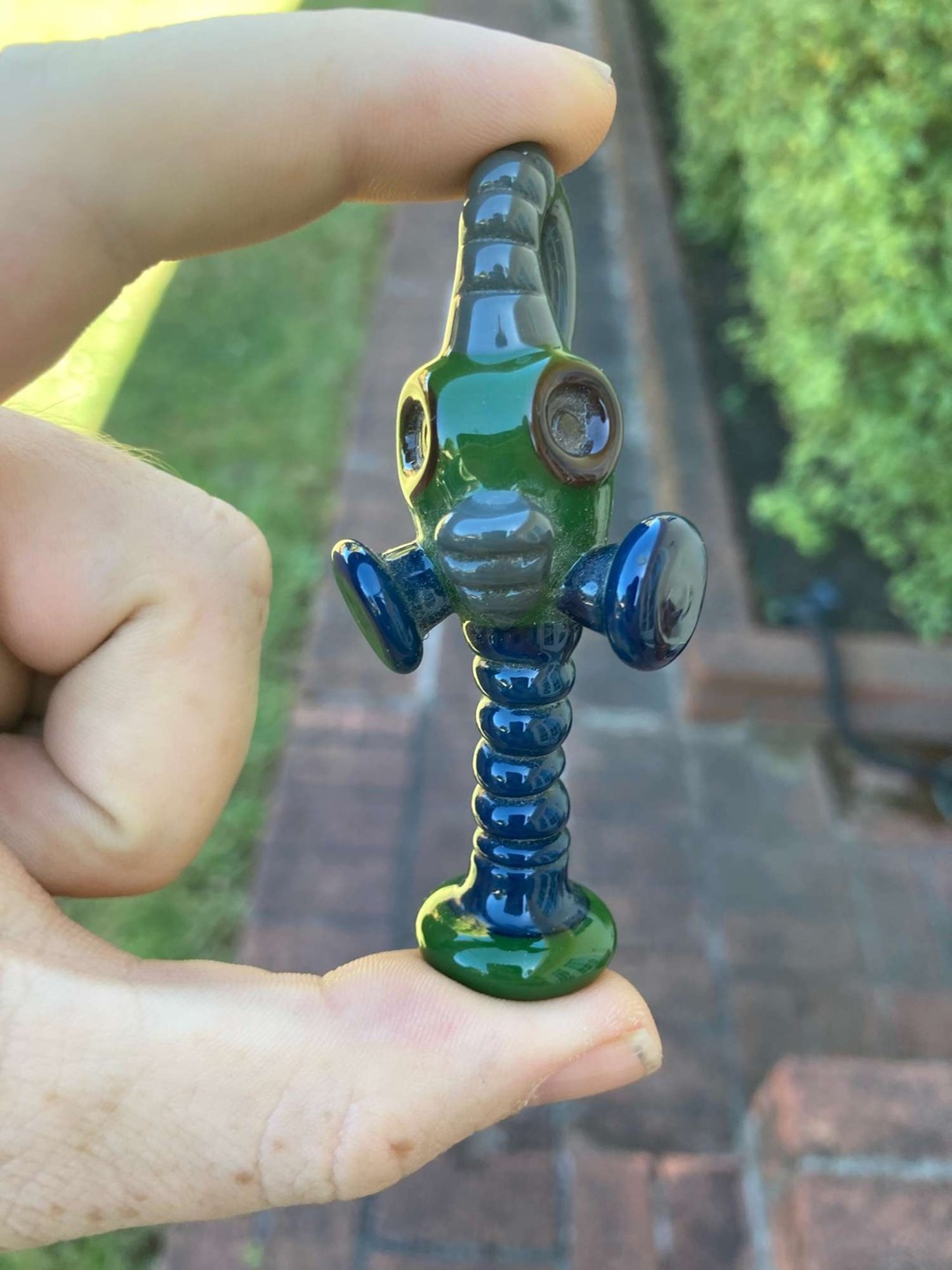 Preview pic of Glass gas mask pandy 