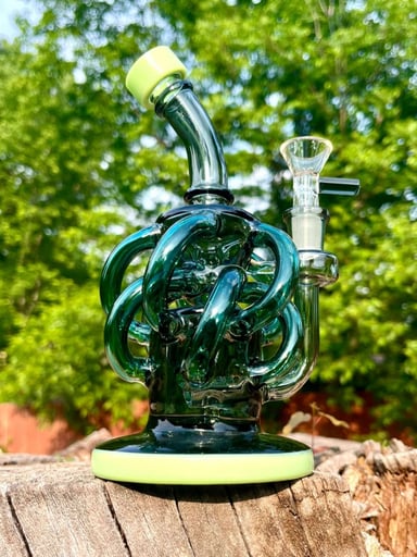 Preview pic of 8″ Aleaf Scientific Recycler  Rig