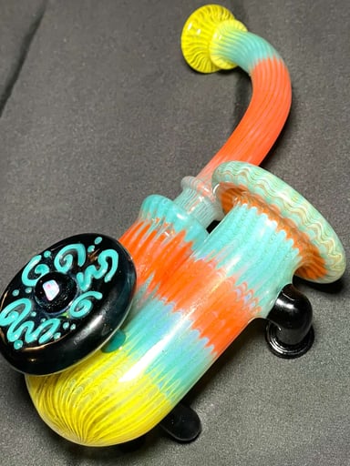 Preview pic of Inzaneglass raked donut dry pipe