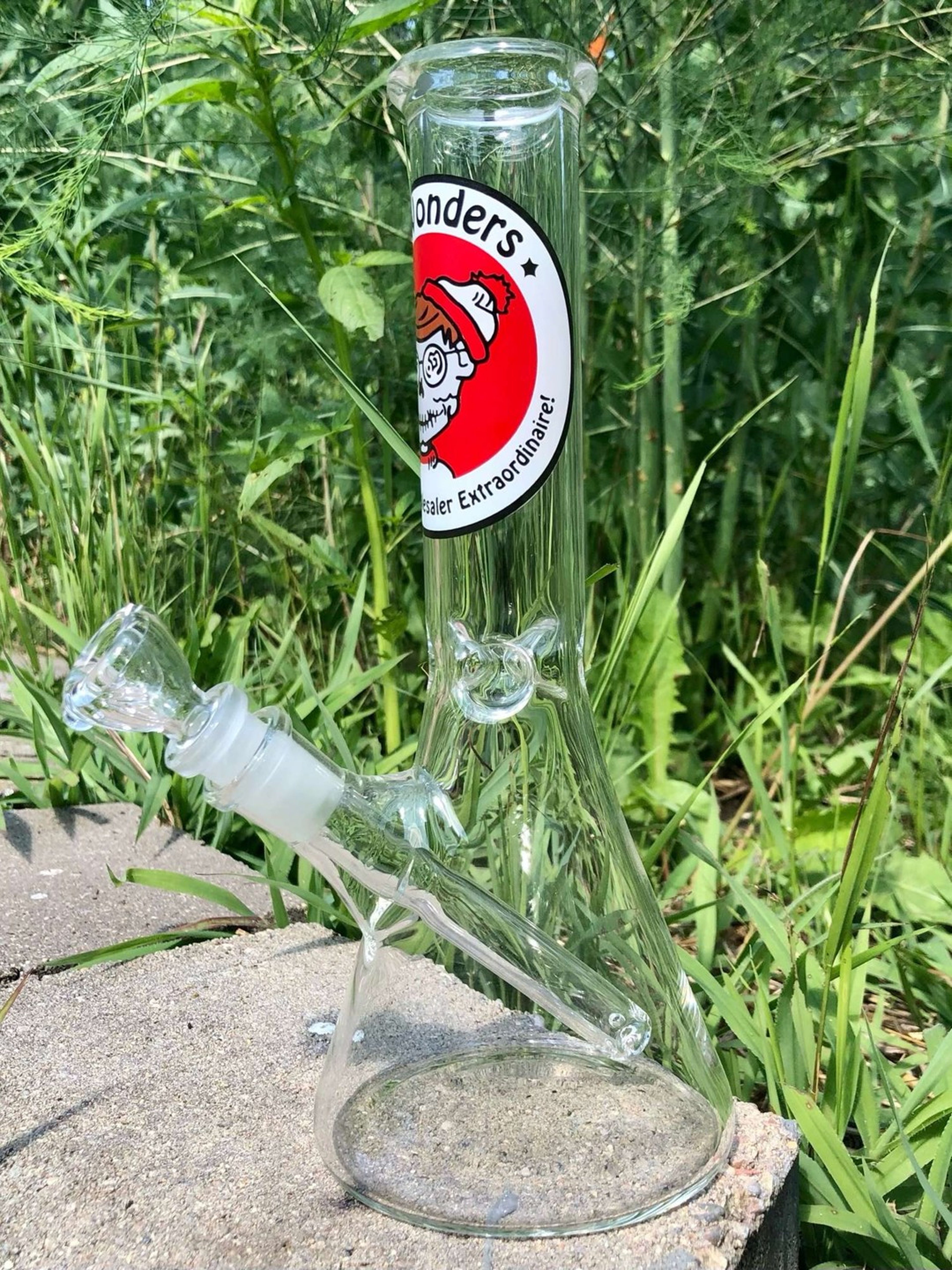 Preview pic of Waldo’s Wonders x GURK Monster Small Collab Bong