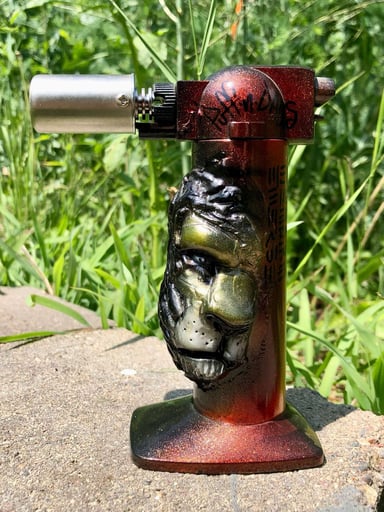 Preview pic of Puff n Dabs- Rasta Lion Torch