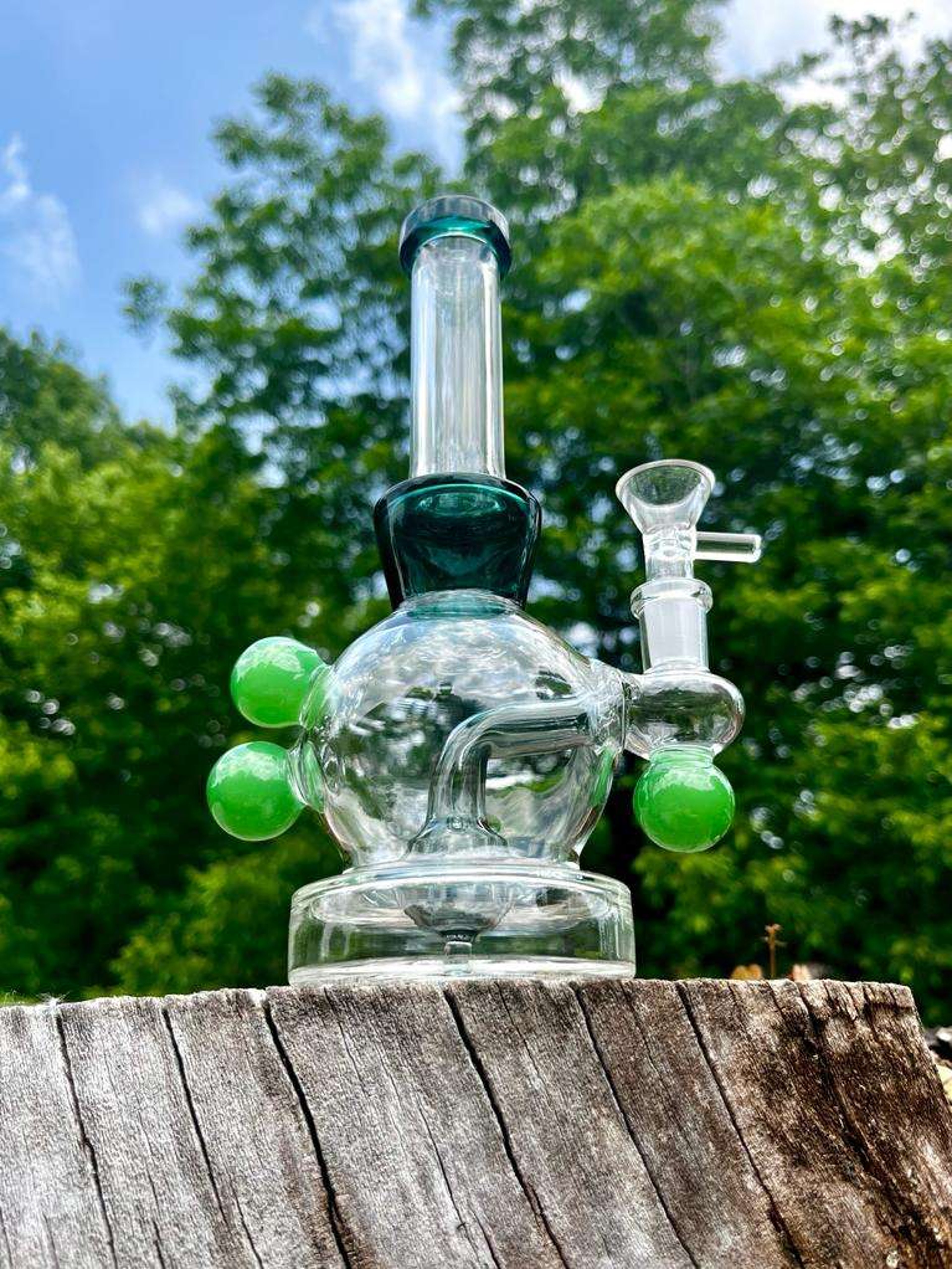 8" thick Glass Recycler Bong Rig image 0