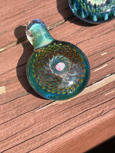 Preview pic of Uv opal implosion 