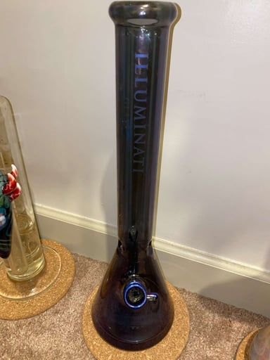 Preview pic of Illuminati Glass - ChromaTech Beaker 
