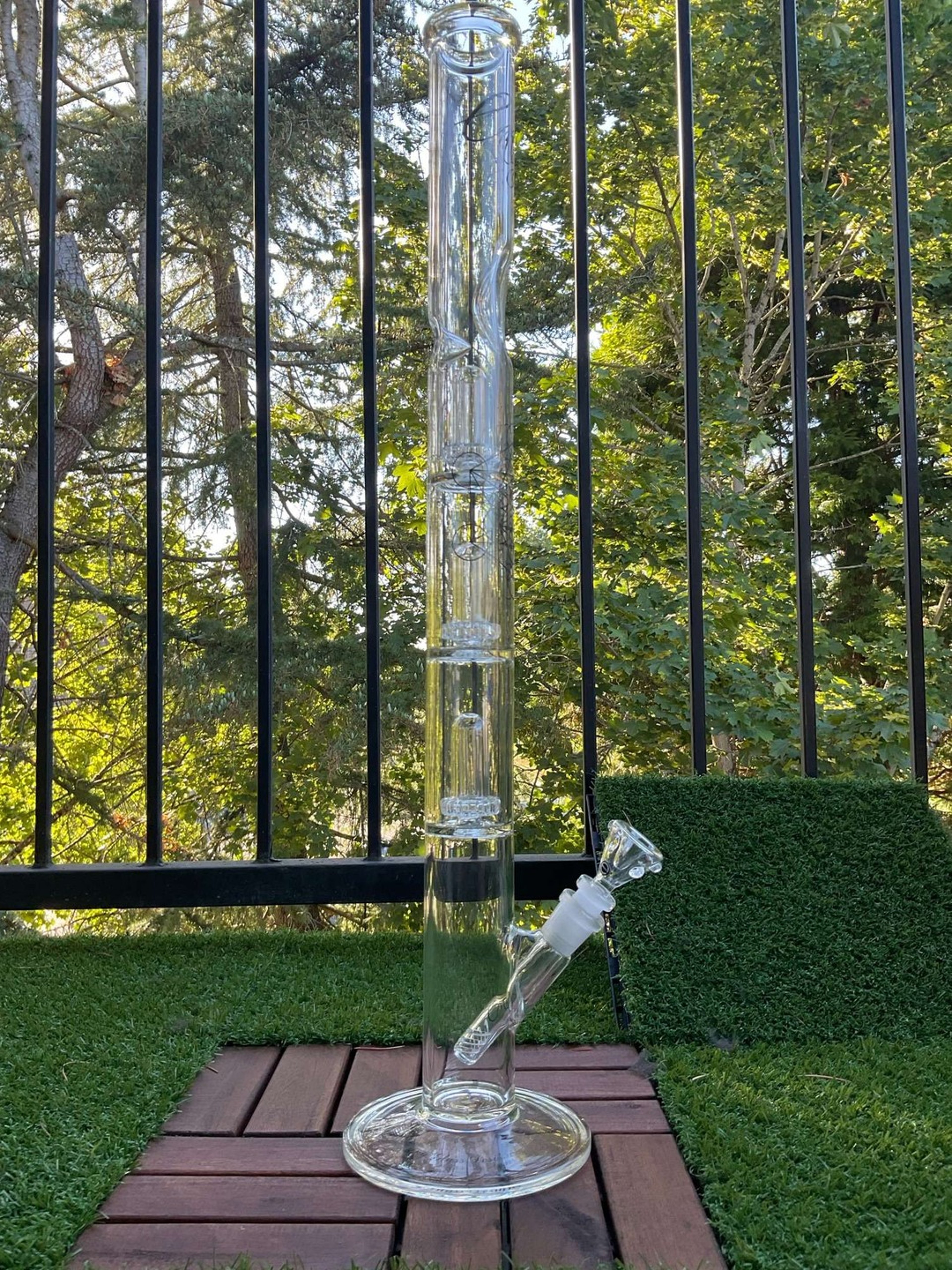 25 inch Triple Showerhead straight image 0