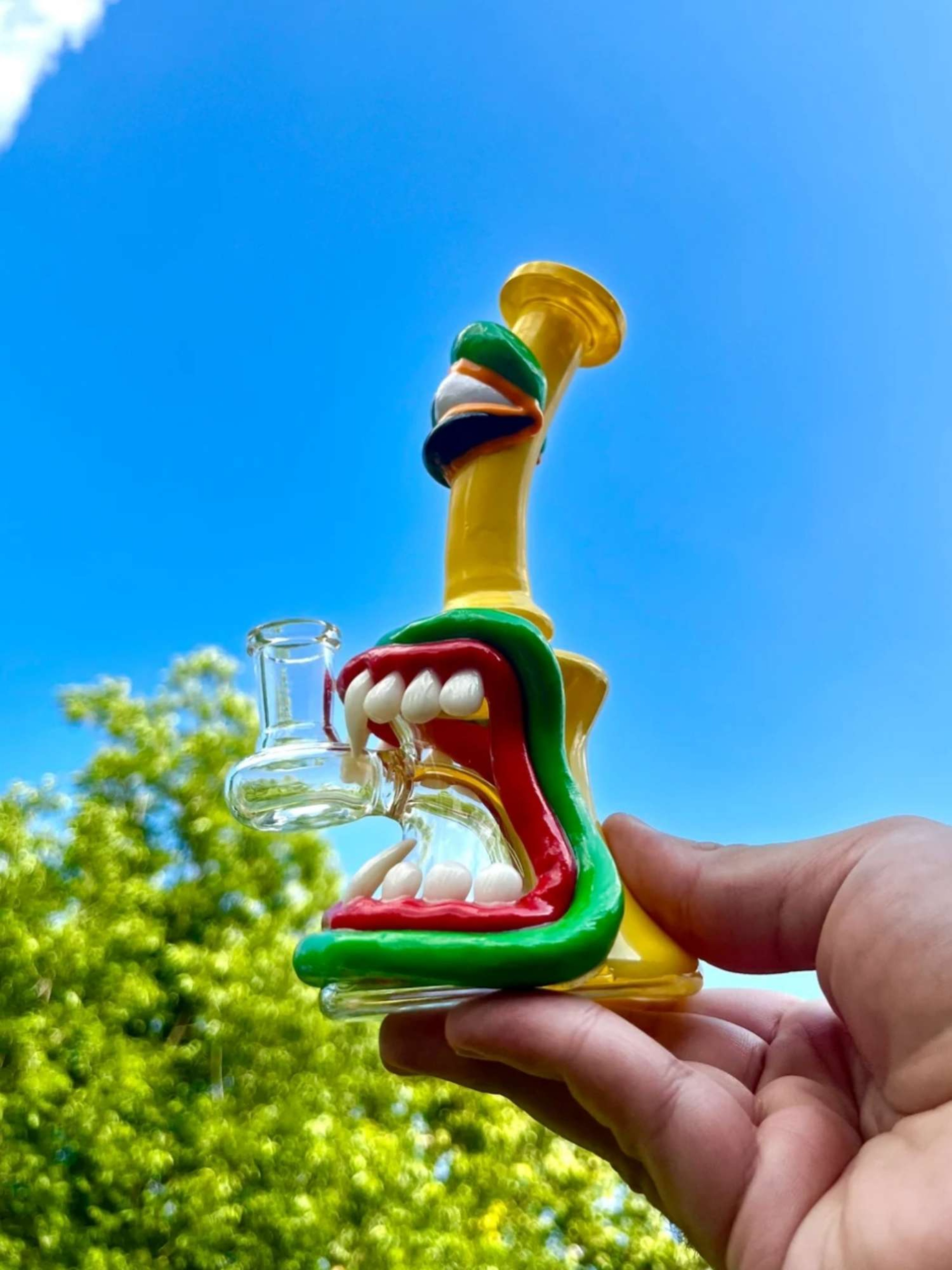 Alive! Bong - Mini Water Pipe and Rig image 0