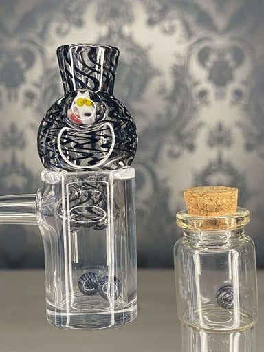 Preview pic of Spinky spinner cap with matching pearls