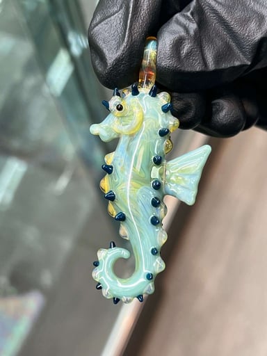 Preview pic of Beautiful liz Wright seahorse Pendant