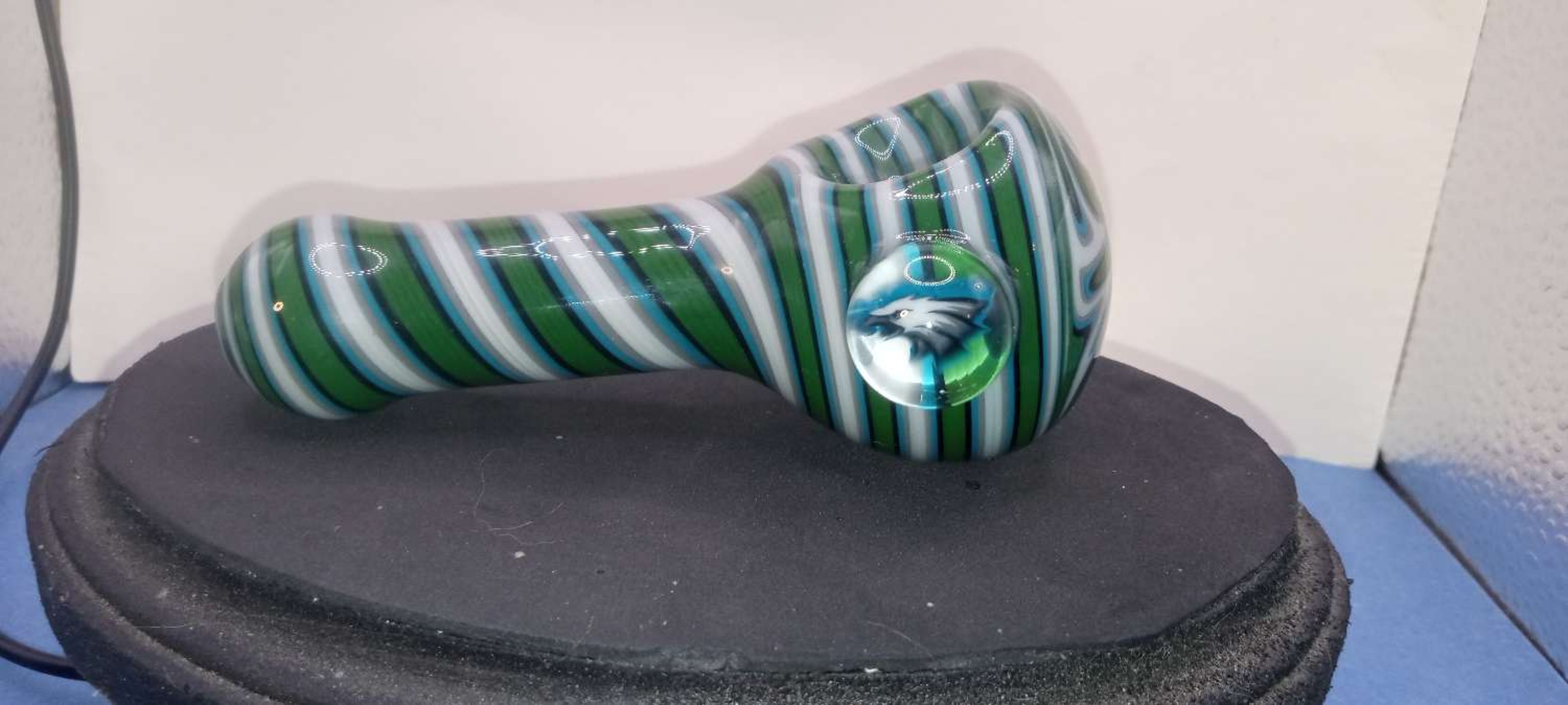 Preview pic of Philadelphia Eagles Handpipe 