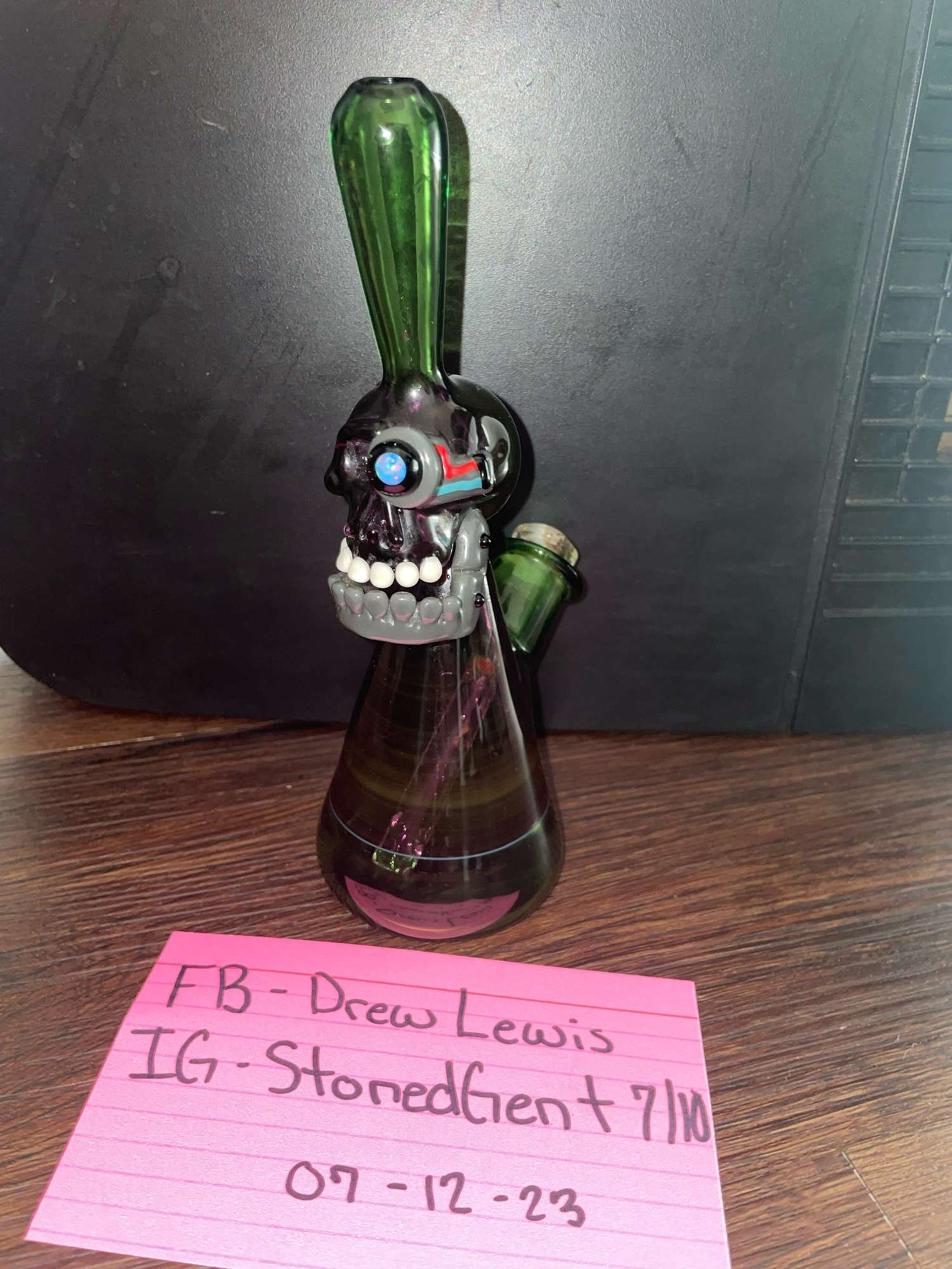 Scoby, villain, stundenglass, American glass image 0