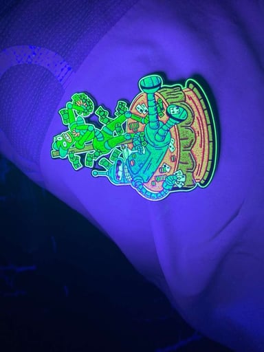 Preview pic of Bender on a bender pin V1 LE:30 uv glow! 