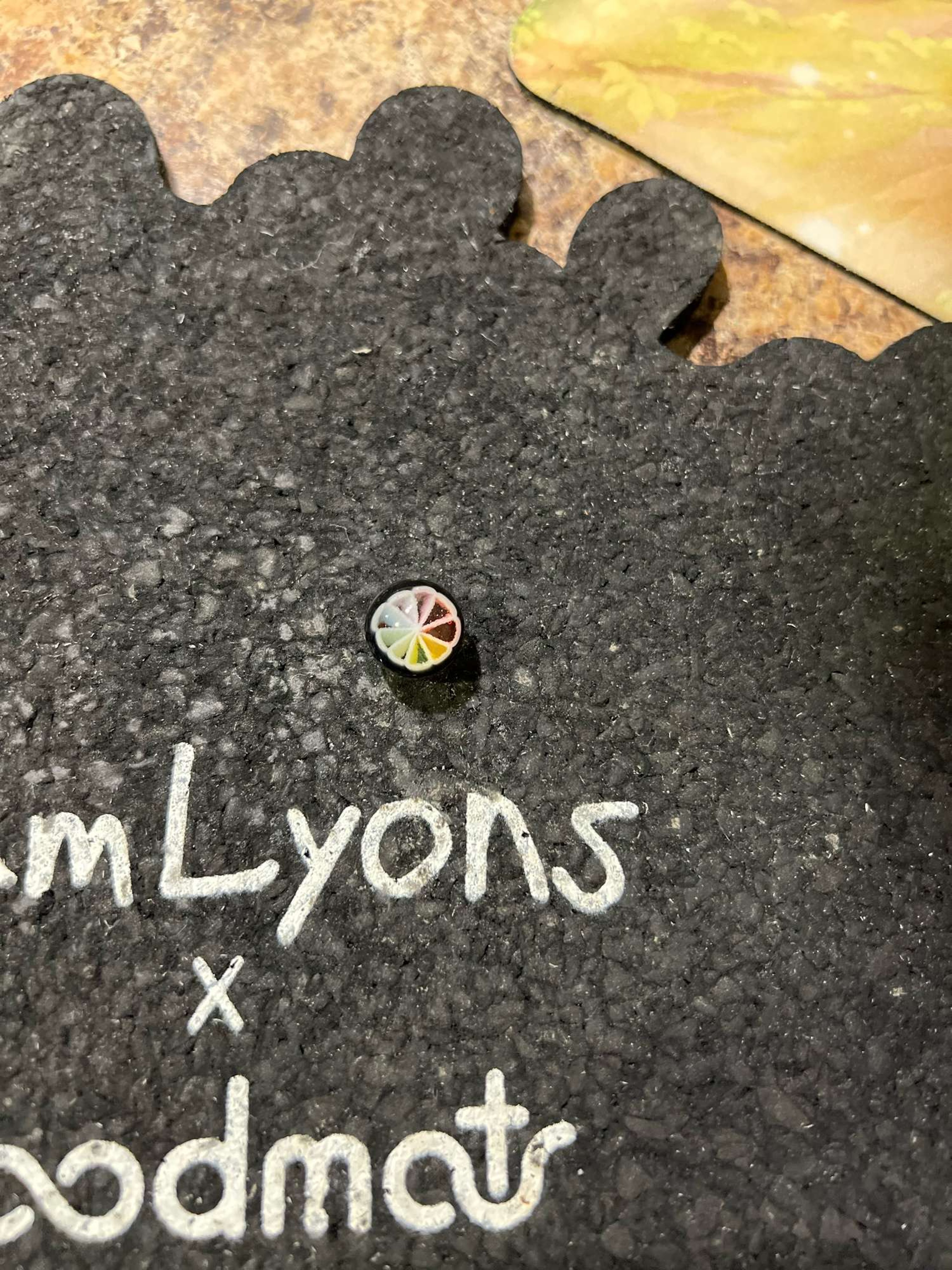 Lyons Glass Rainbow Slurper Valve image 0