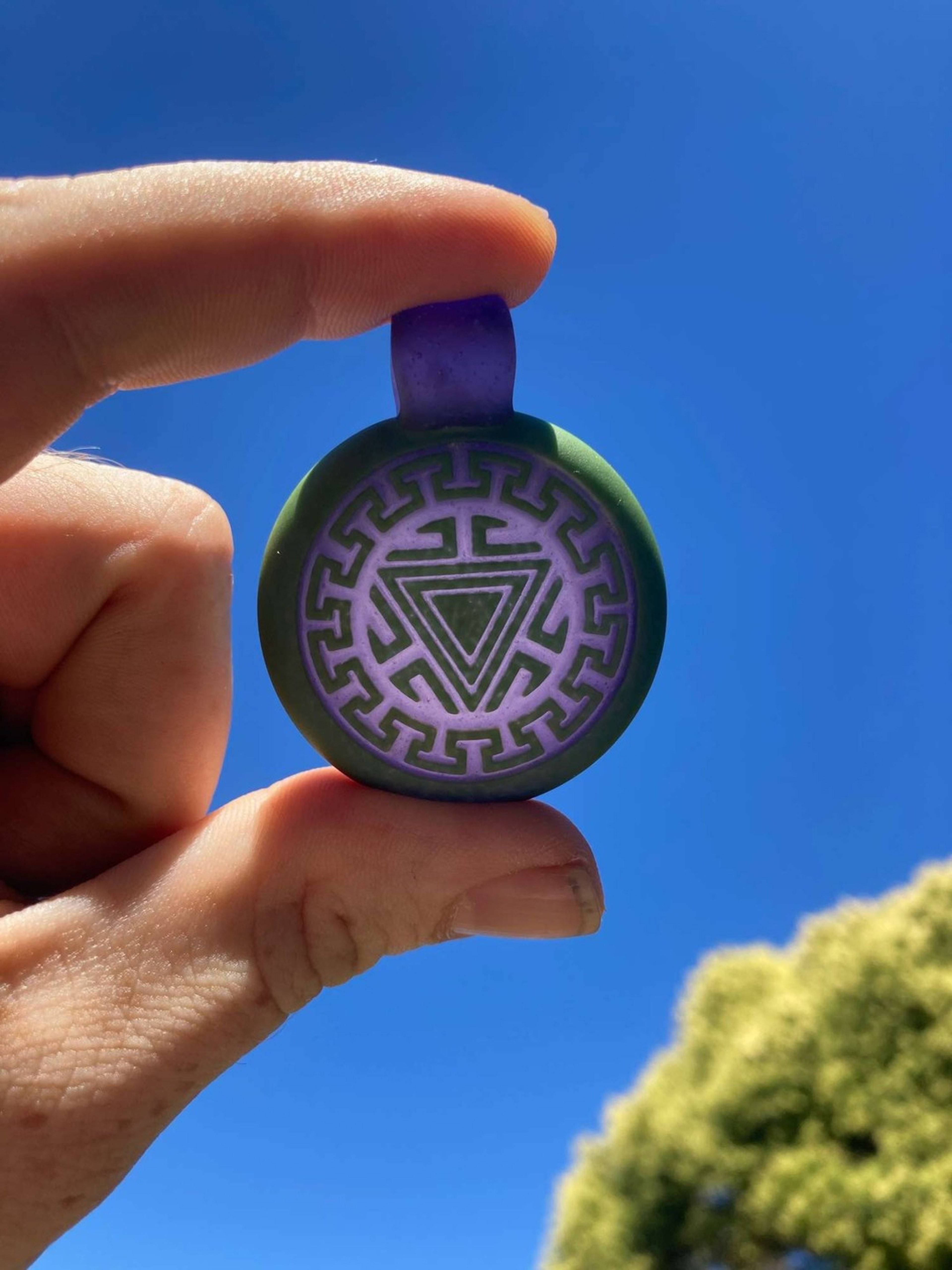 Preview pic of Glass maze 2016 pendant 