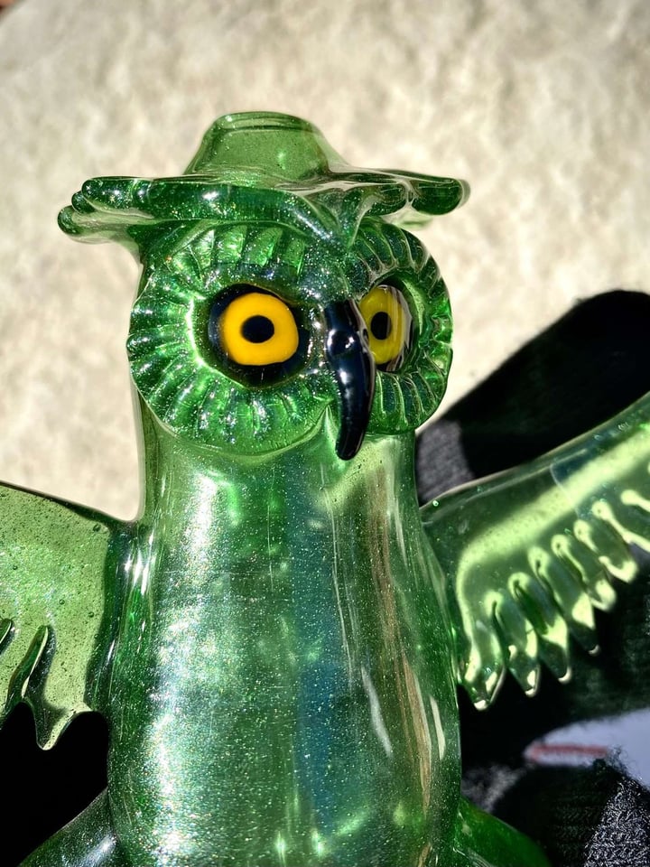 Four Winds Flameworks Green Stardust Owl 14mm🔥 Image 2