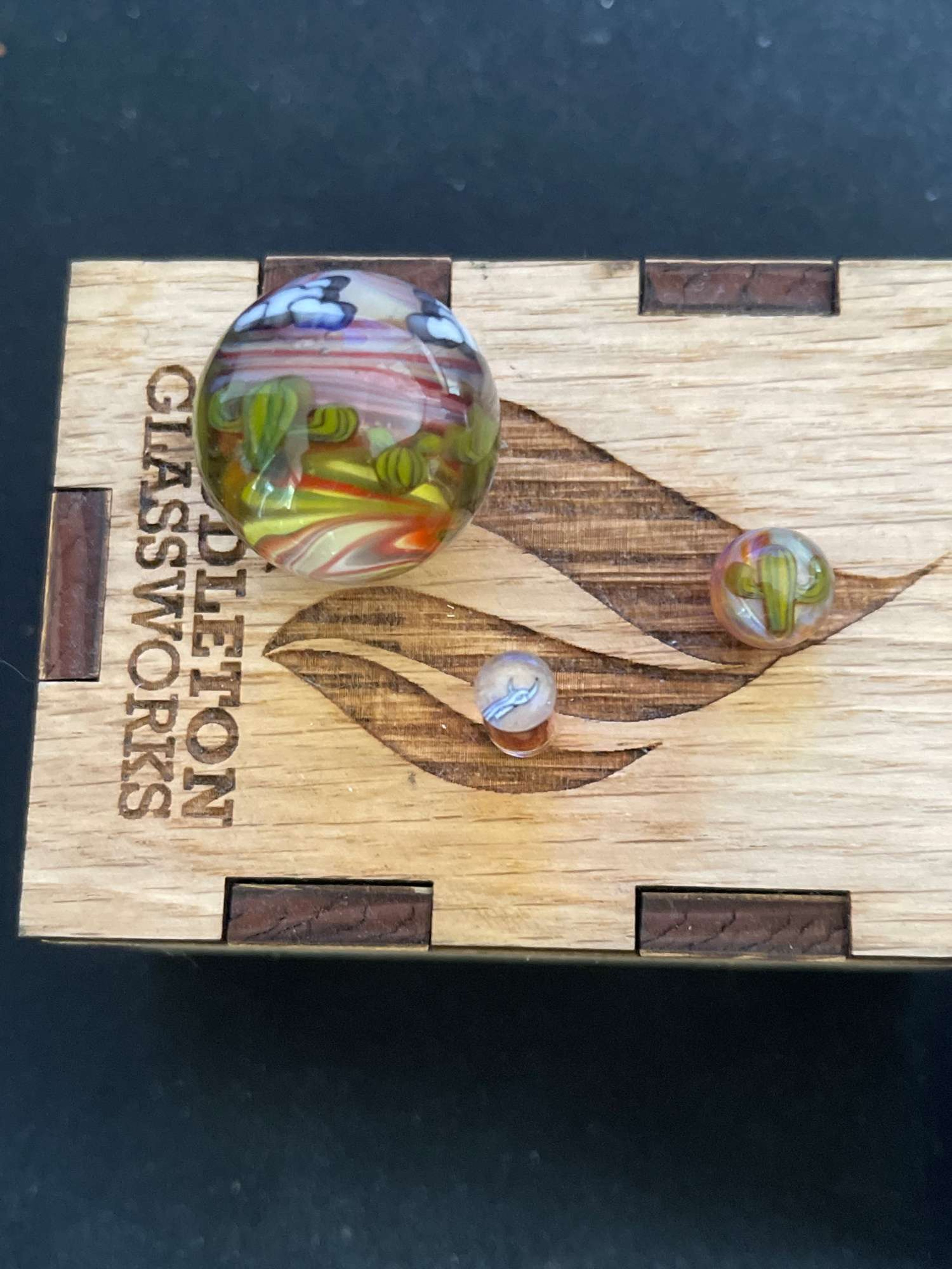 Middleton glassworks New Mexico slurper set image 0