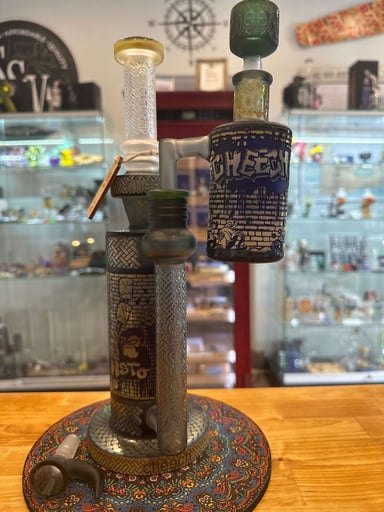 Preview pic of “Spray and Pray” Graffiti Artist Water Pipe & Ash Catcher Set