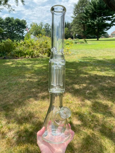 Preview pic of US Tubes 4 Arm Beaker