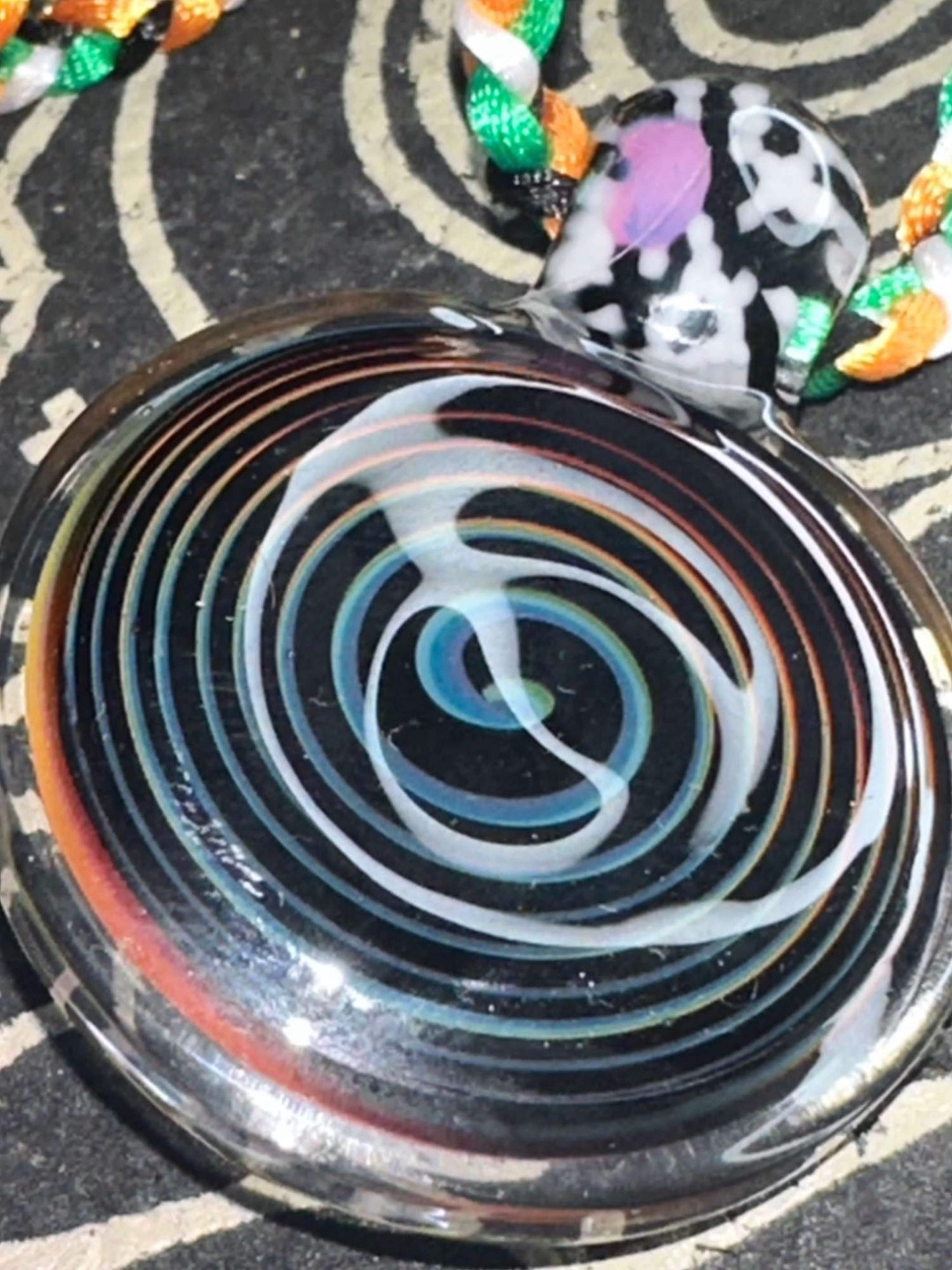 Eboxglassart pendant image 0