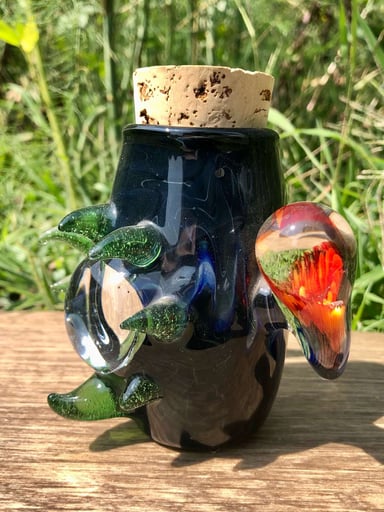 Preview pic of DP Jar #3 large Horned jar 