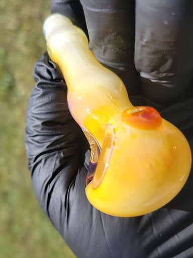 Preview pic of Beak Glass Yellow Spoon