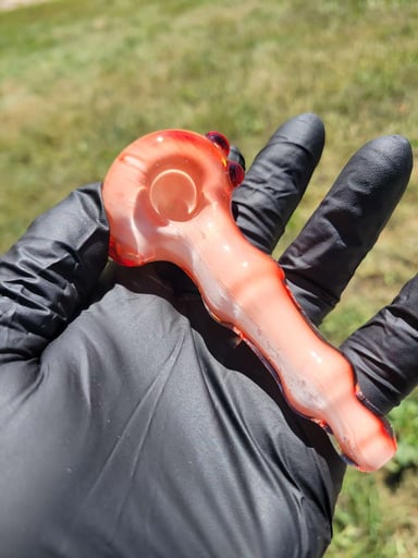 Preview pic of Beak Glass Red Spoon