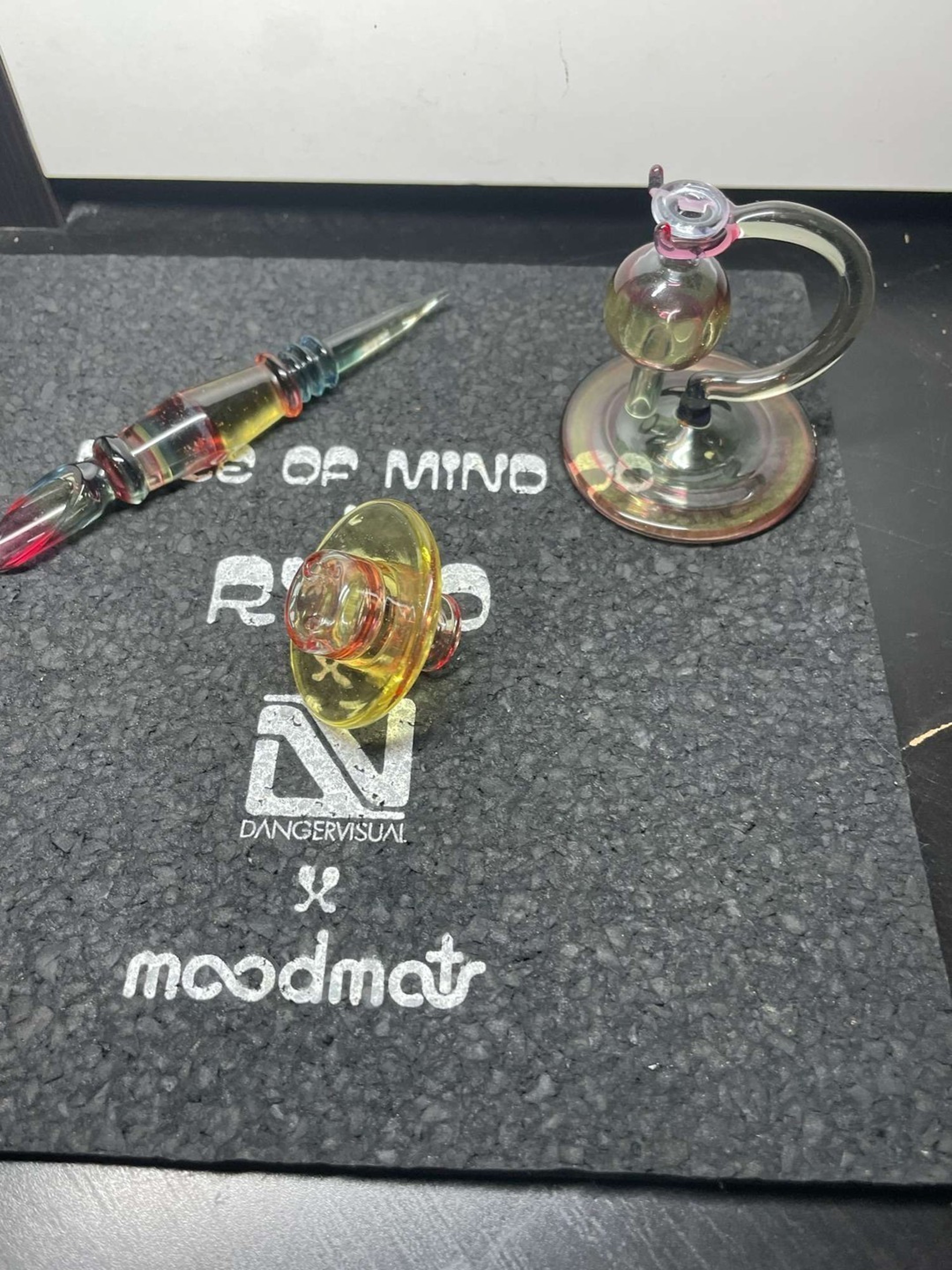 Toph glass accessory set image 0