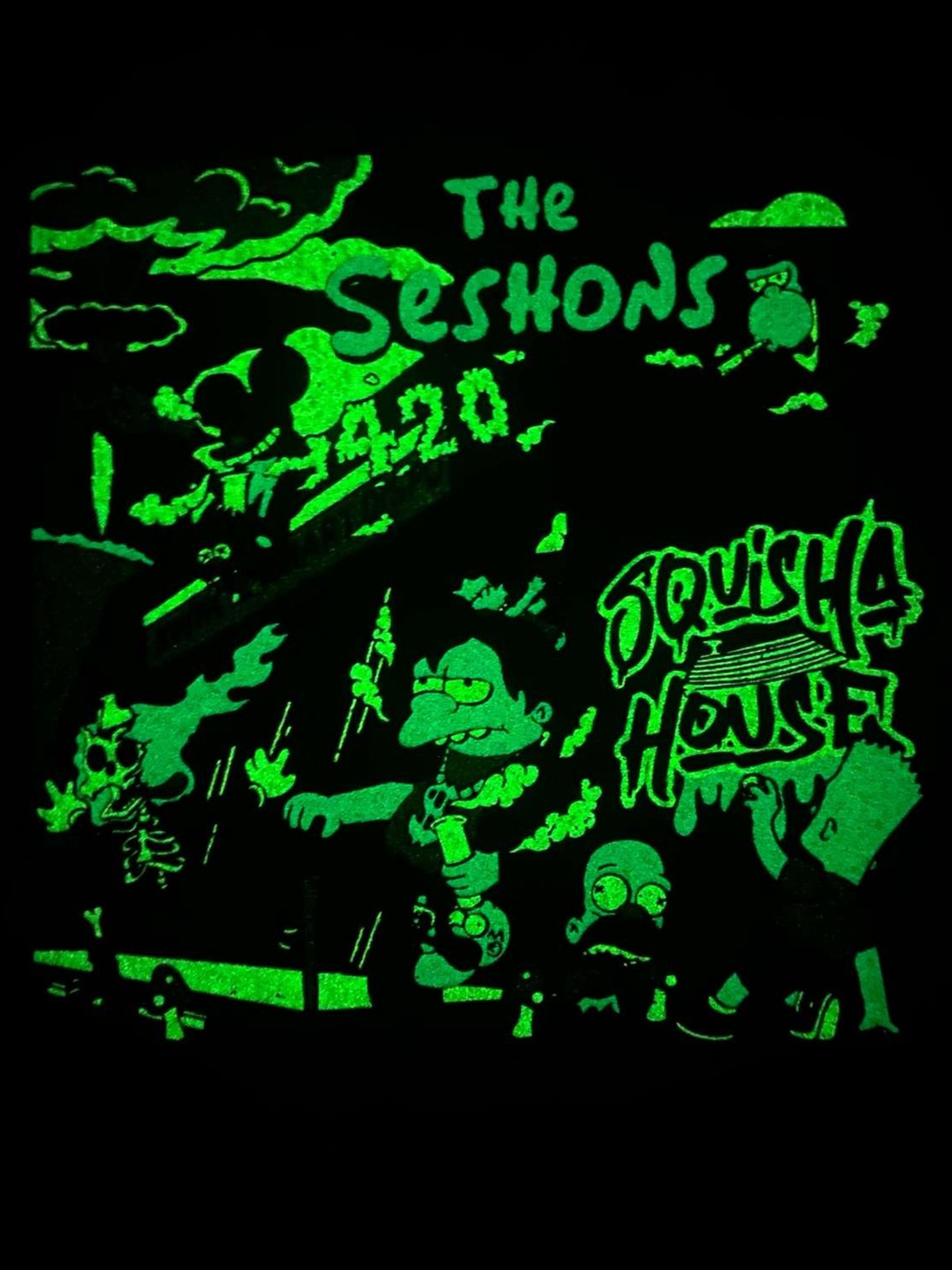 SESHONSx squisha house LE:30 moodmat full uv image 0
