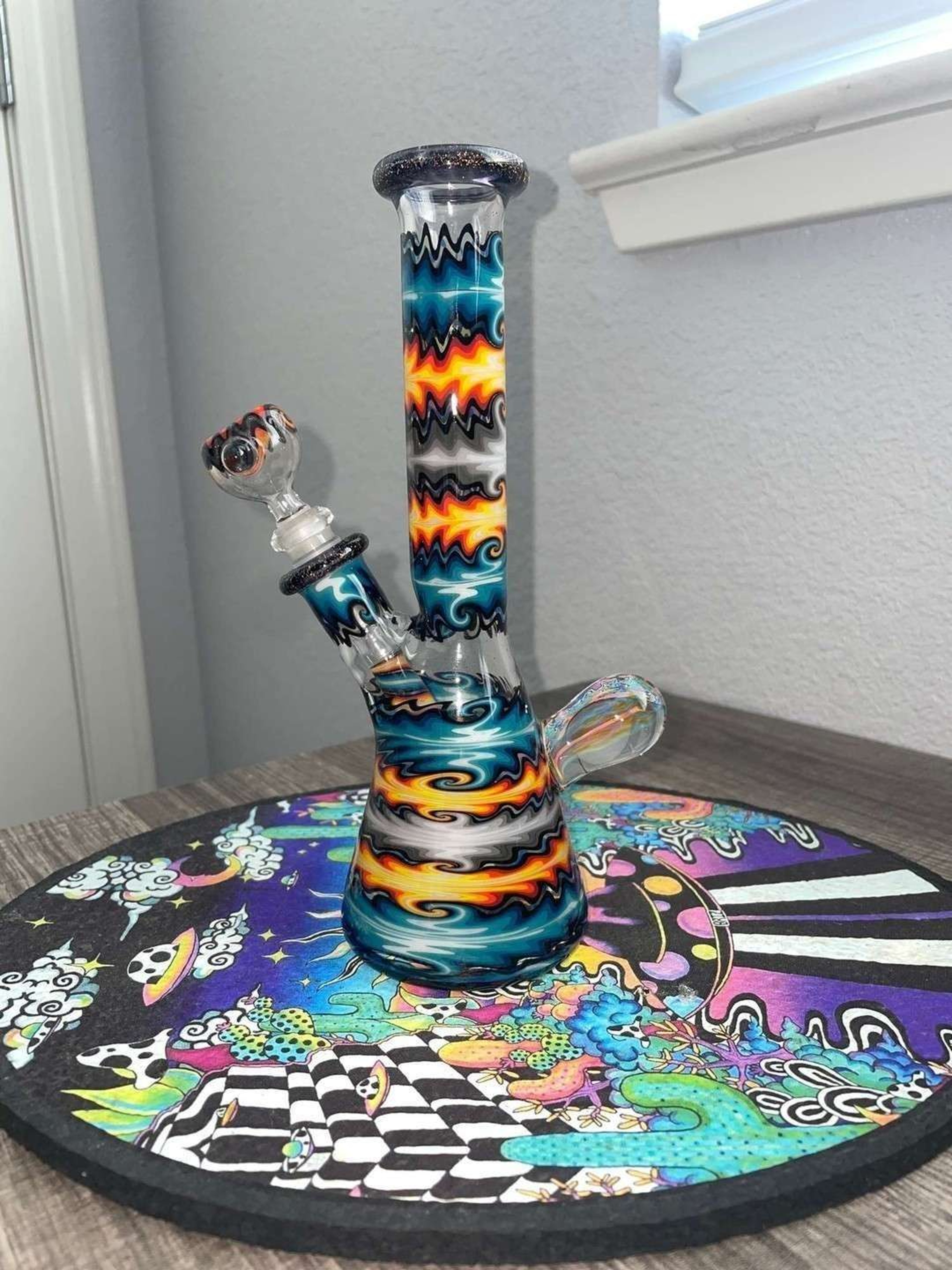 Preview pic of (Fire & Ice) mini-beaker by N3rd Glass