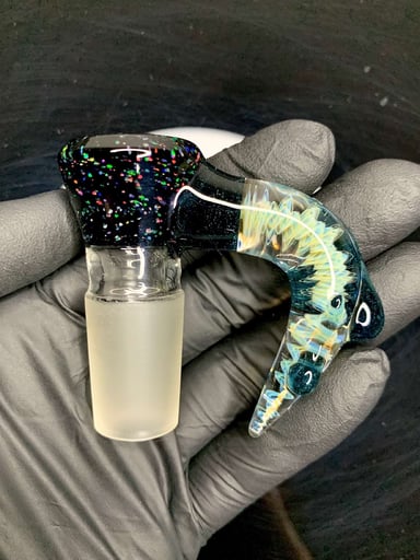 Preview pic of Cropal/crystal bliss 18mm drip horn slide