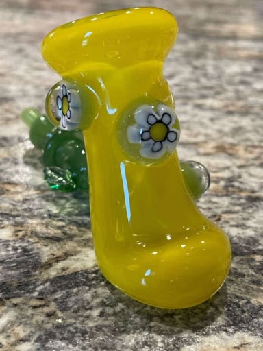 Preview pic of Flower themed pipe