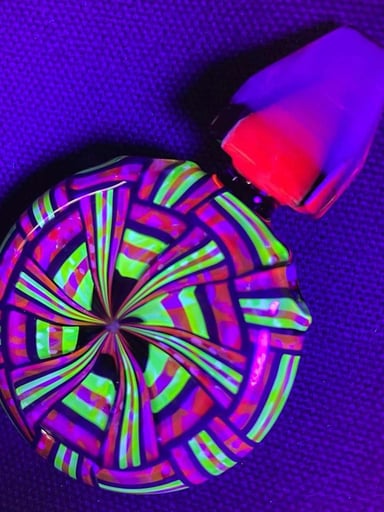 Preview pic of 2stroke pendant