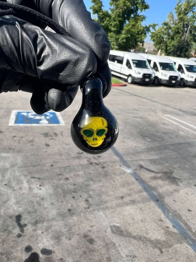 Preview pic of Keys Glass Black Pendy 