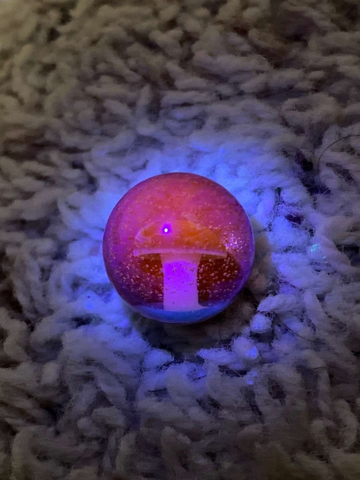 UV Mushroom Marble Image 5