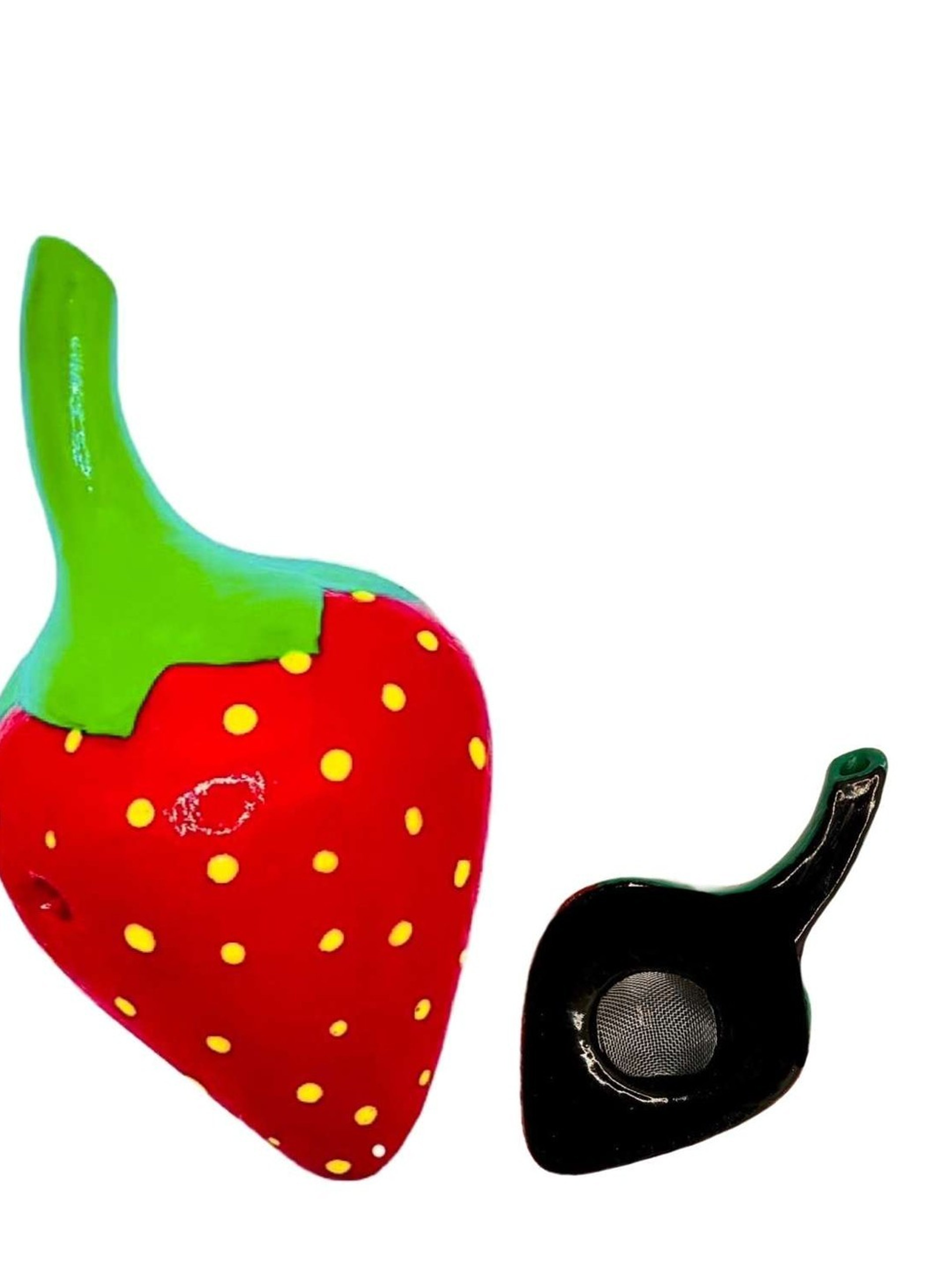 Straswberry Ceramic Pipe (Handmade) image 0