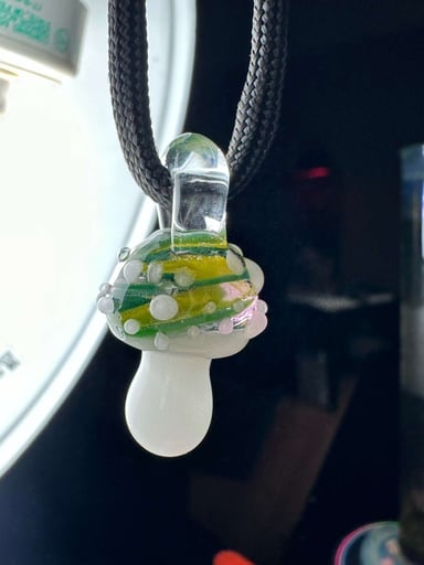 Preview pic of Lemon Lime 🍄Pendy (SP06)