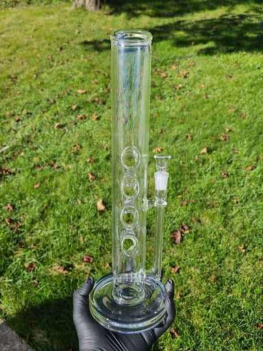 Preview pic of Fab Bong by Davin Titland