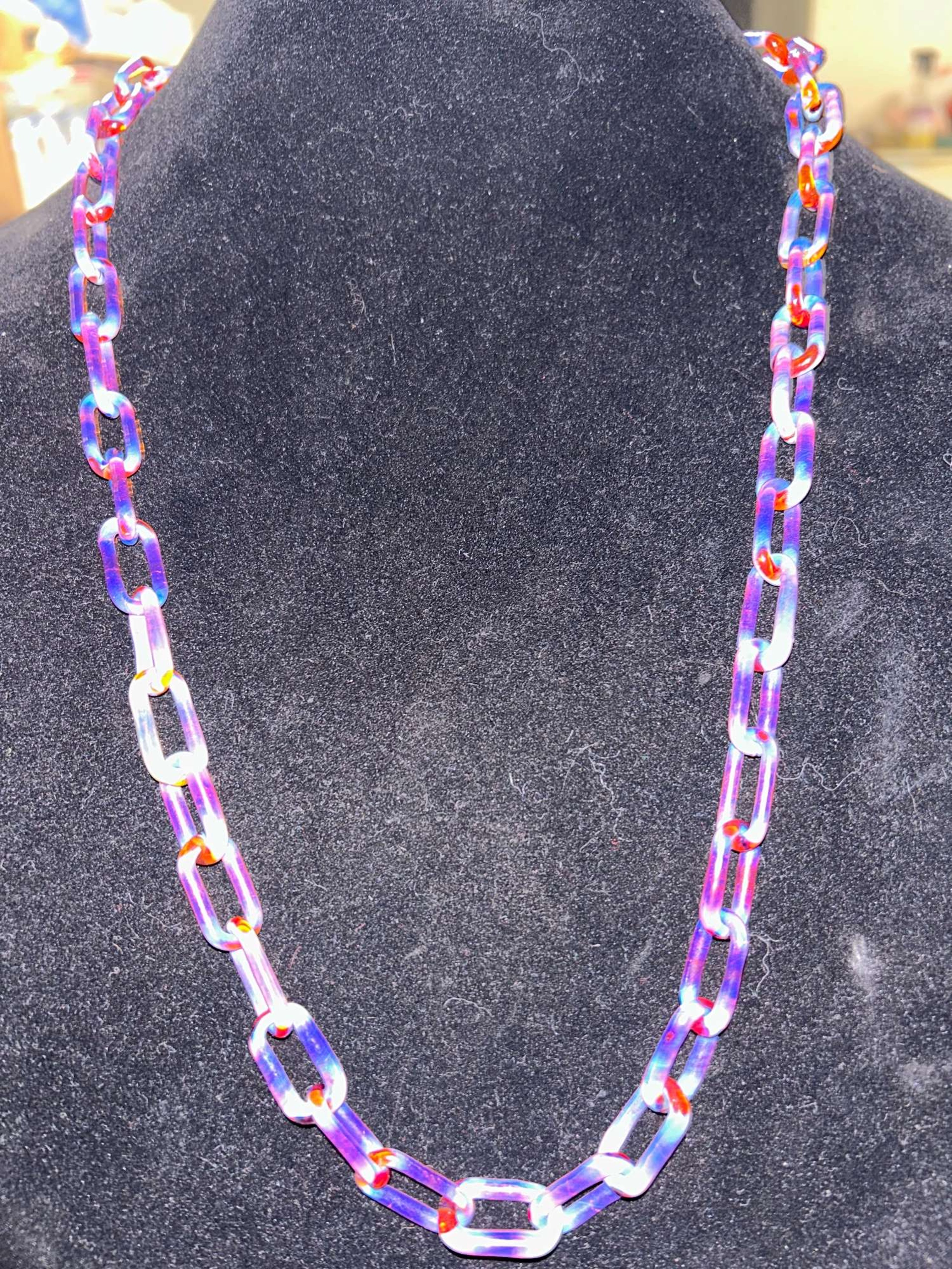 Preview pic of Amber Purple chain 