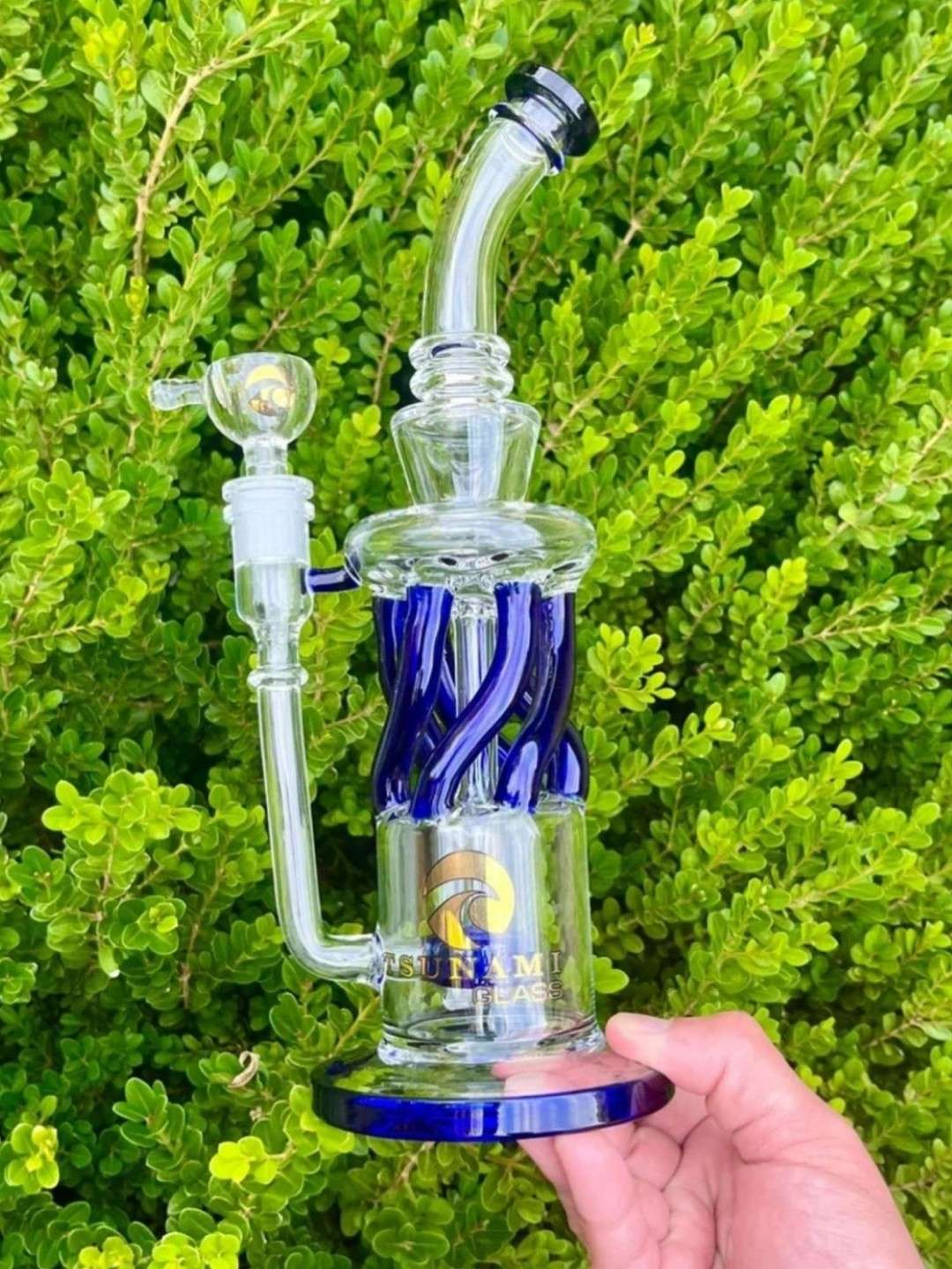 Tsunami Glass-Shower Head Twist Perc image 0