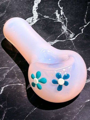 Preview pic of Pink floral spoon pipe