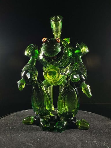 Preview pic of Fully Faceted “Emerald Bot” 7.5k