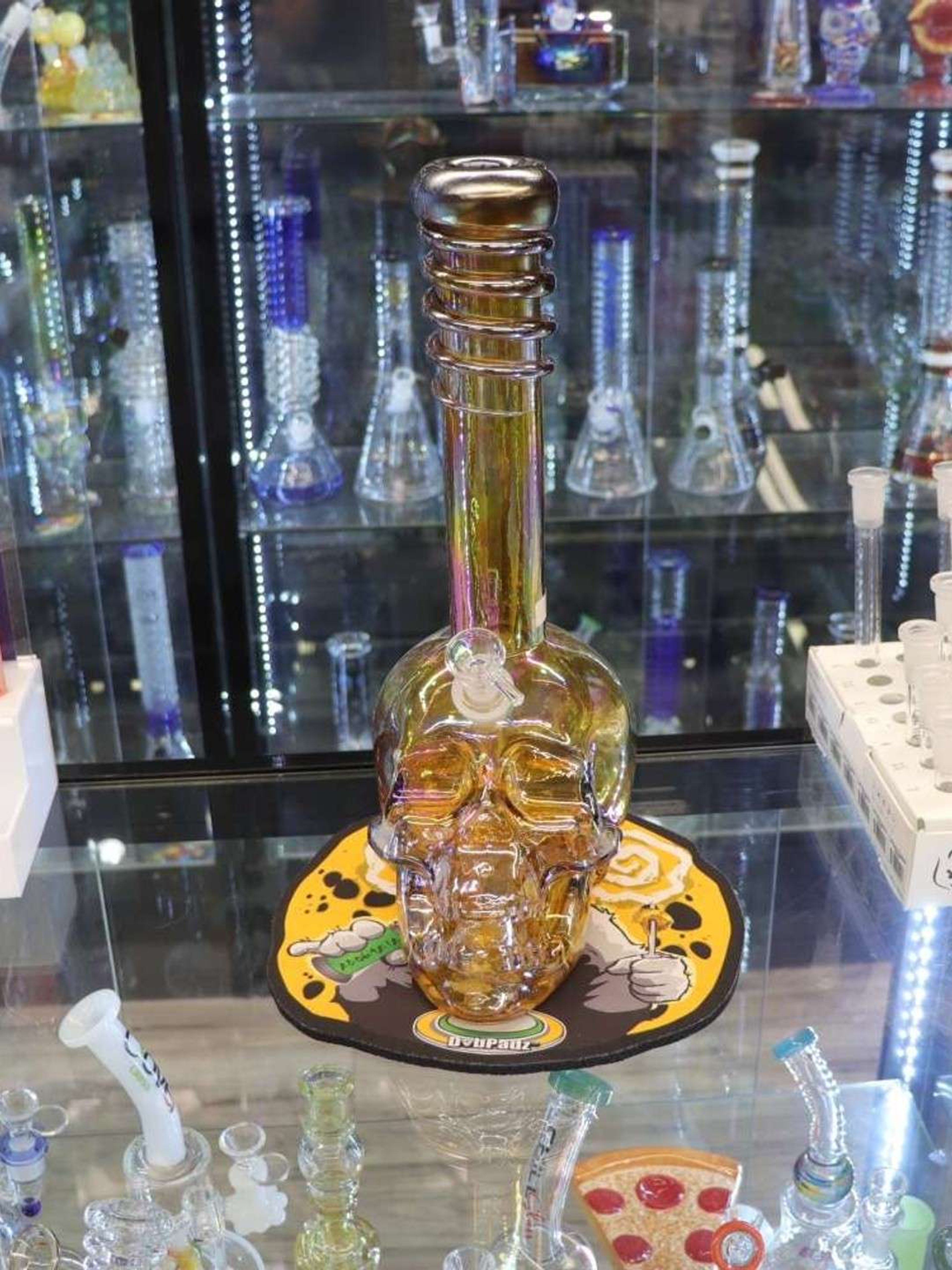 Skull Bong - 30% OFF image 0