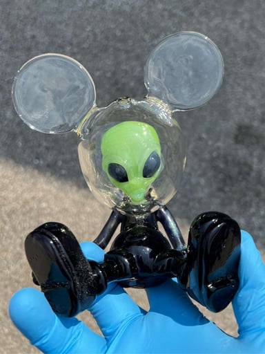Preview pic of Alien Mickey