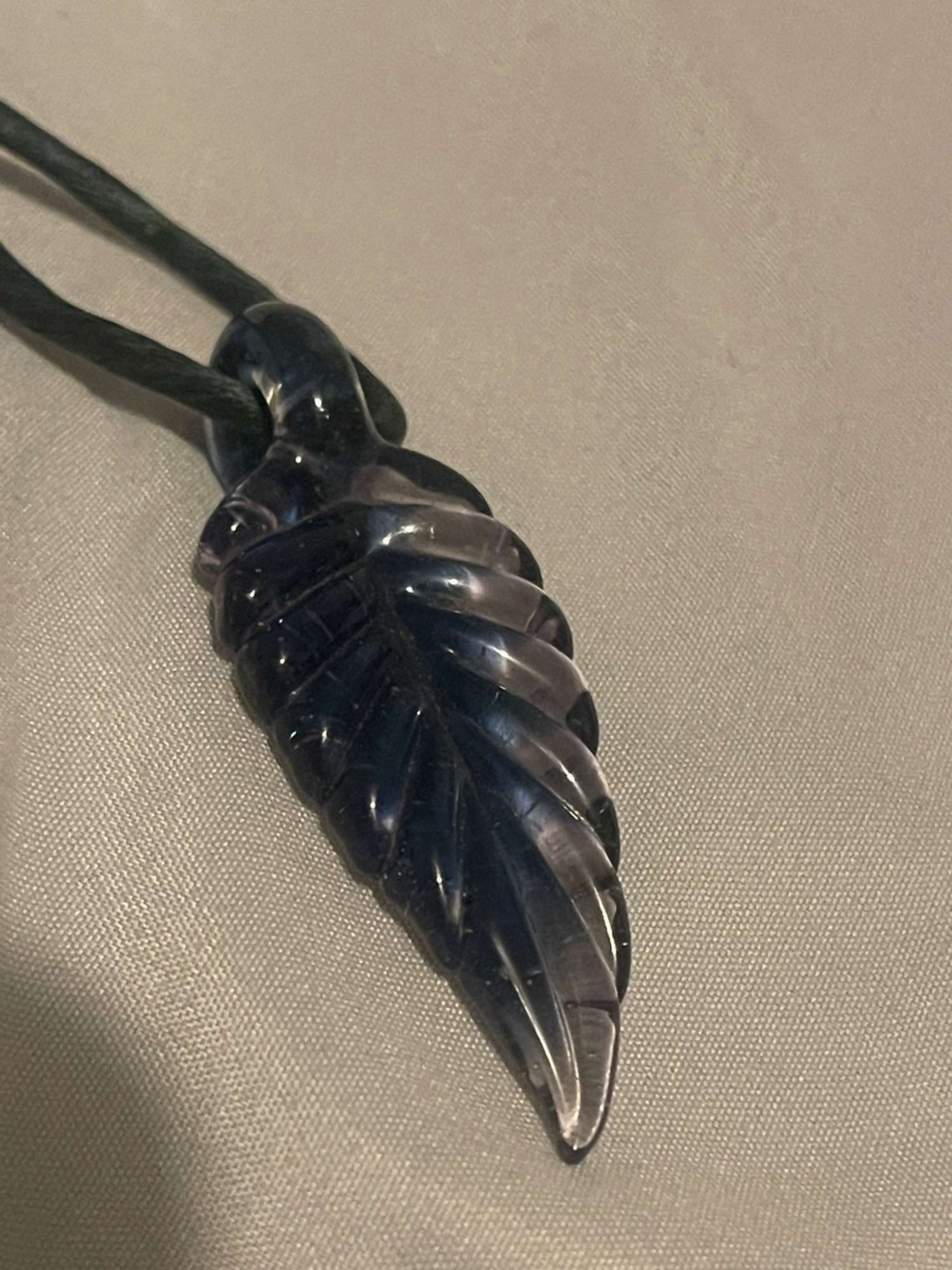 Preview pic of JDZ Leaf Pendant